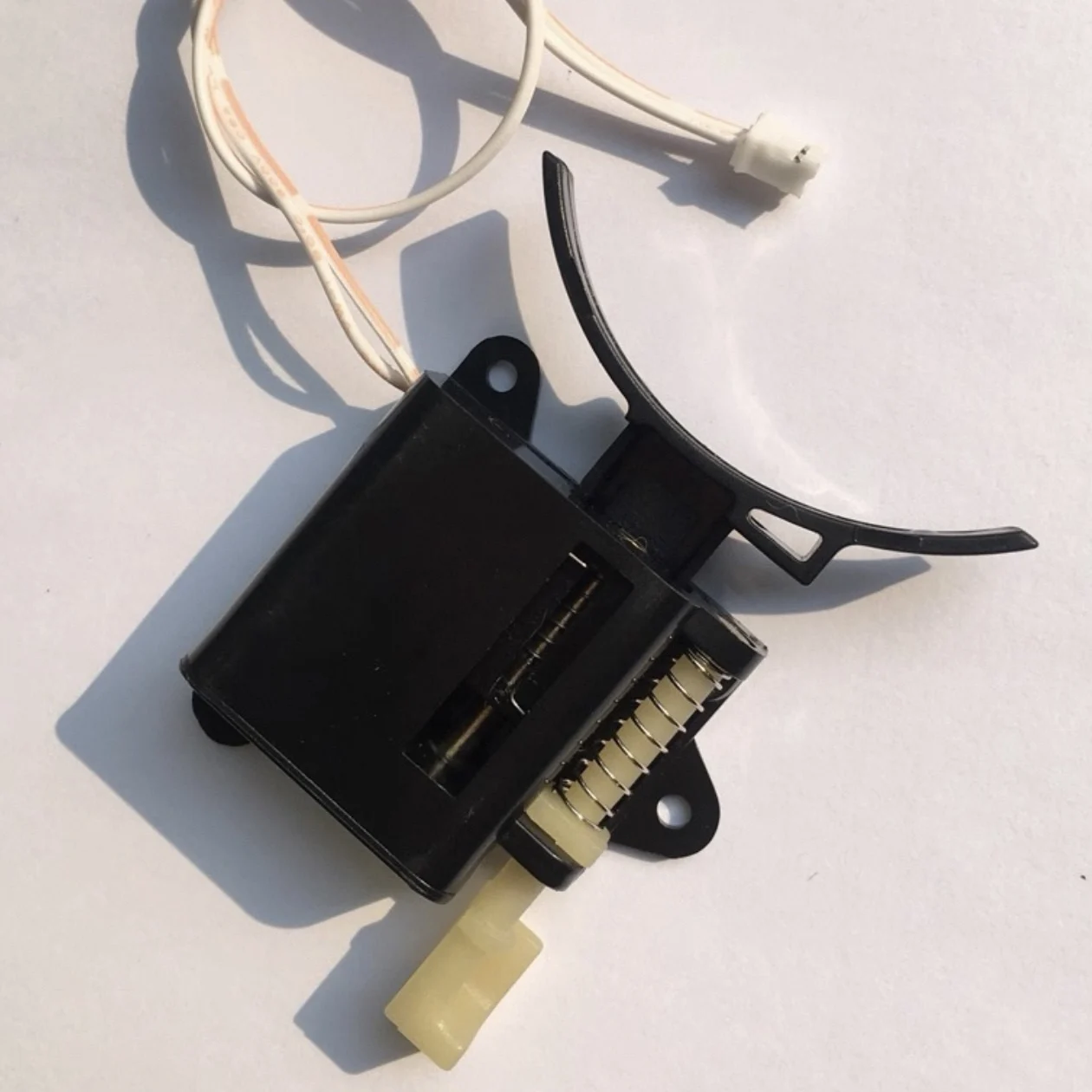 Accessori per Serrature Intell - Electronics & Tech Gadgets recensione e prezzo