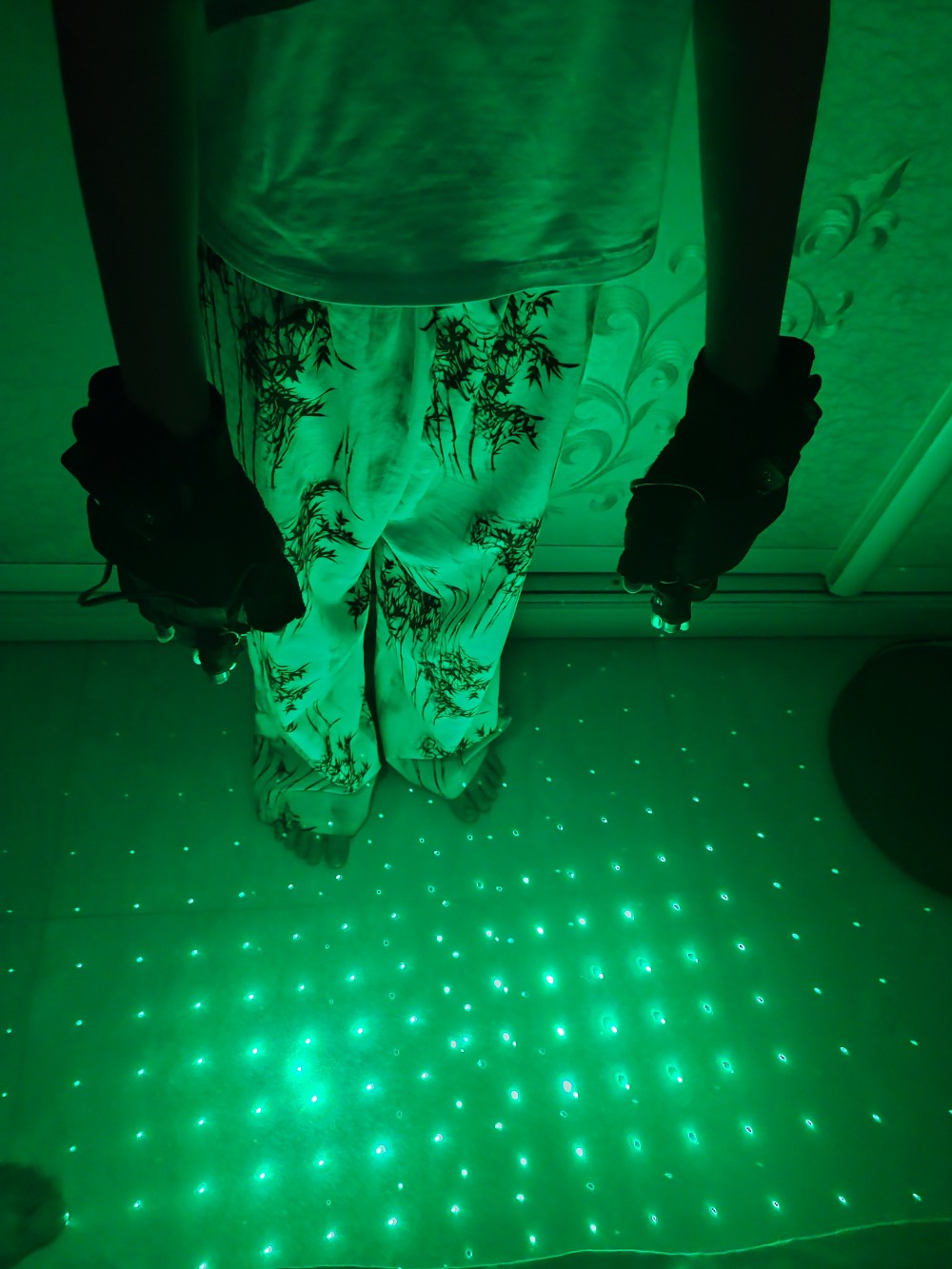 Guanti laser verdi Laser Flash - Led Gloves Music recensione e prezzo
